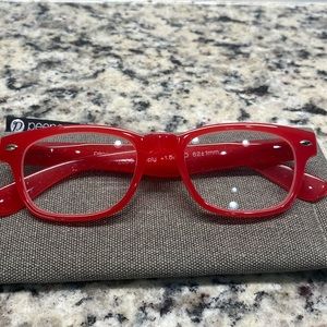 PEEPERS! Bright Red and perfect for Christmas! 1.50 strength
